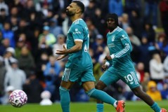 曼联新星全力冲刺首发，备战关键战面对转会传闻